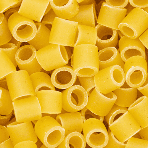 Ditalini pasta with tiny, short hollow tubes.